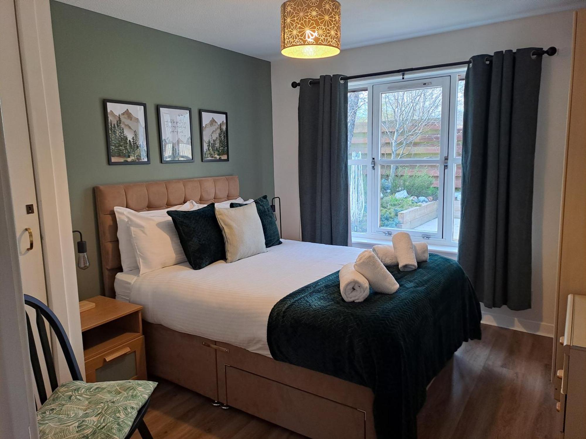 Orange Squirrel Lodge Aviemore Ngoại thất bức ảnh